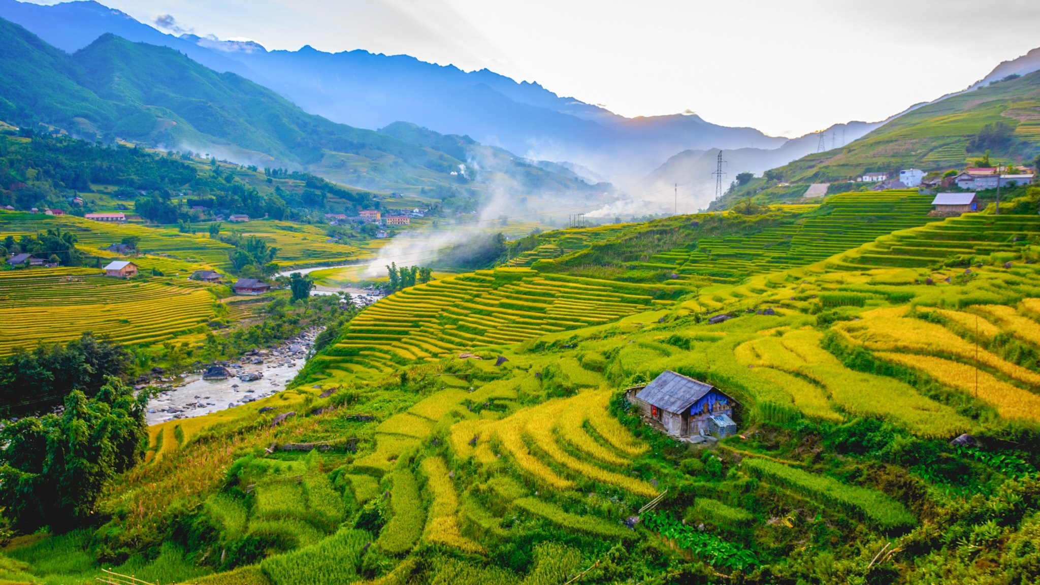 Luxury Hanoi & Halong Golf Retreat