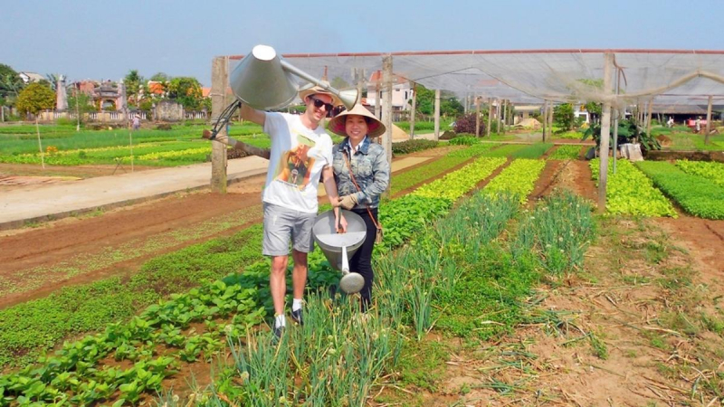 Private Tour - Tra Que Vegetable Village Half-day — 4